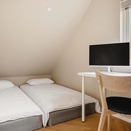 Dinbnb Apartments I Mid-City Luxury With Mini Balcony And Smart Tv & Sound System Μπέργκεν Εξωτερικό φωτογραφία