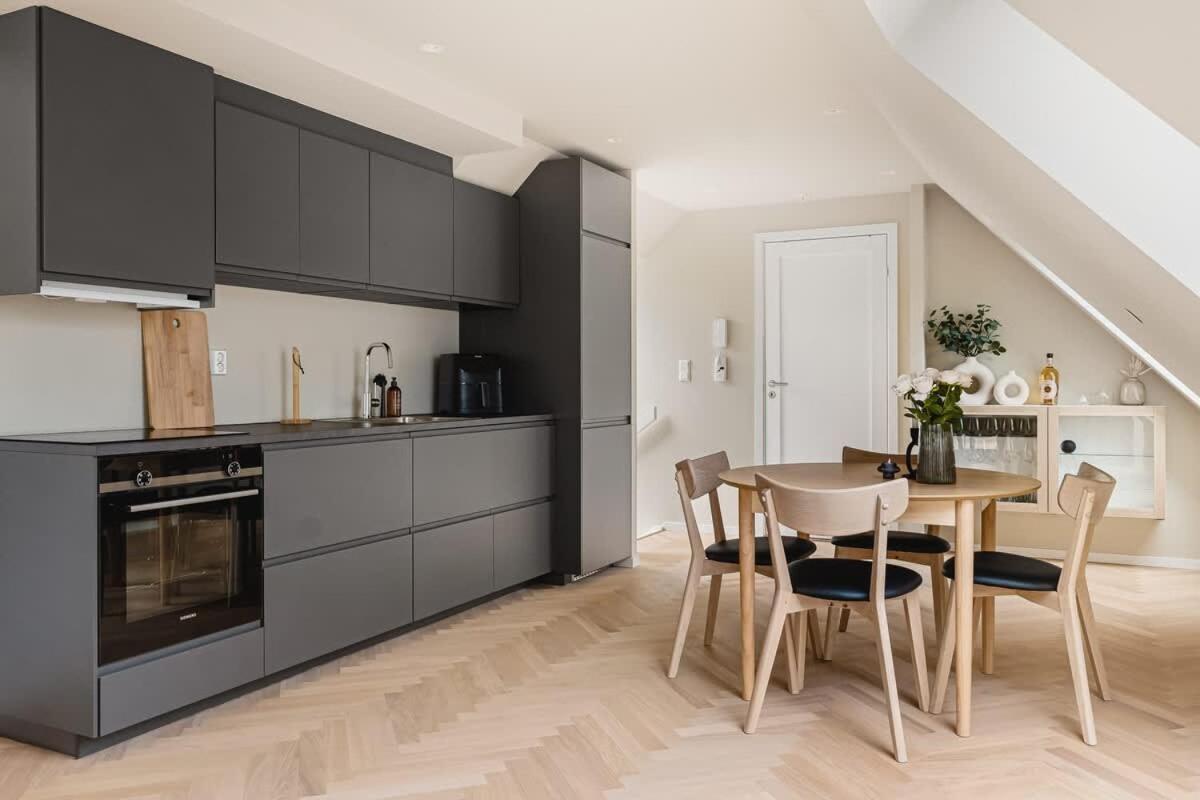 Dinbnb Apartments I Mid-City Luxury With Mini Balcony And Smart Tv & Sound System Μπέργκεν Εξωτερικό φωτογραφία